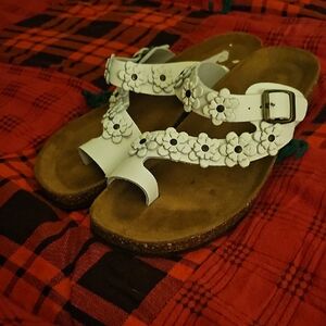 A. Giannetti White Floral Sandals